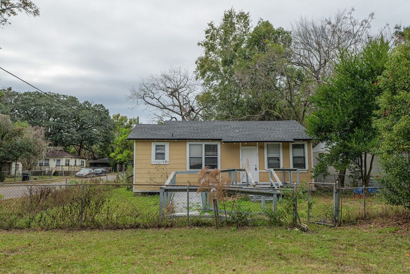 Northeast Florida residential scene